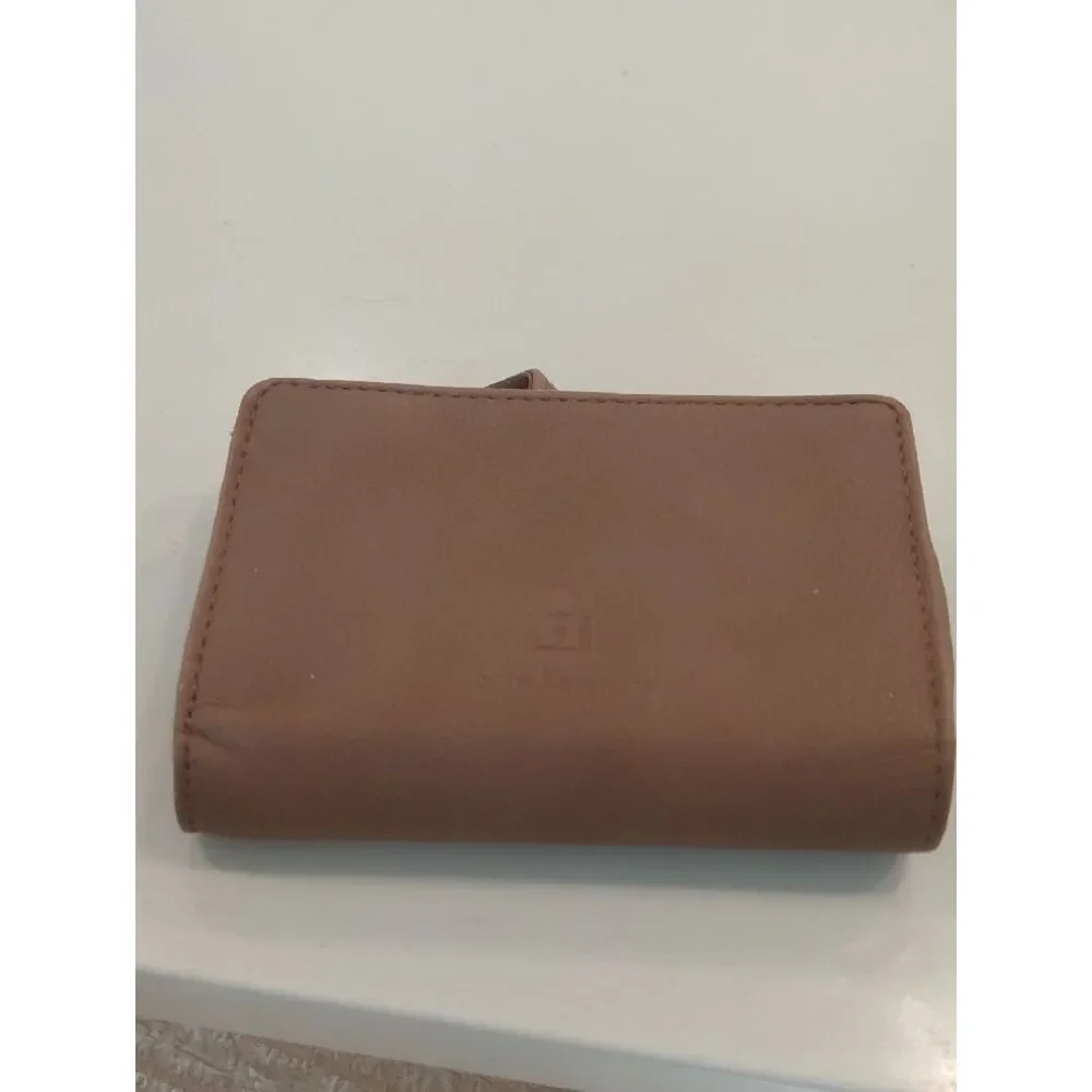 Safe Keeper elegant taupe